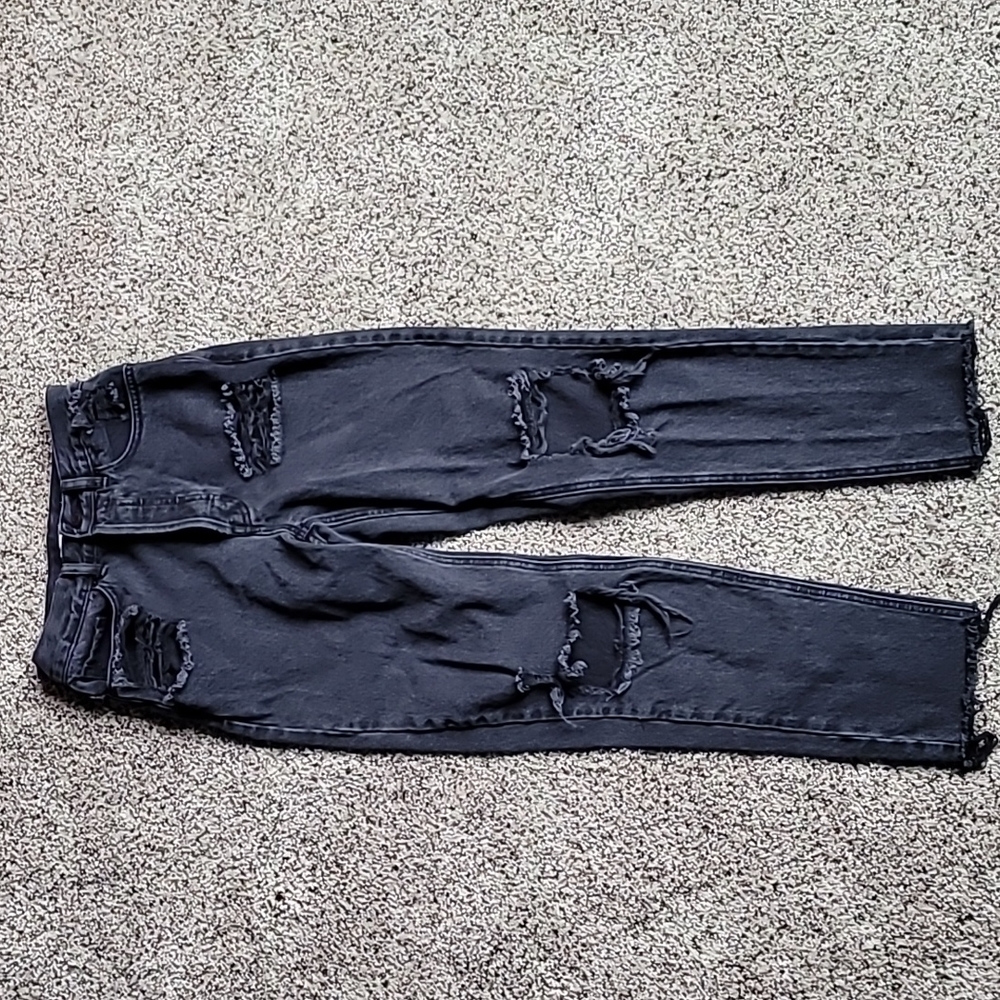 PacSun Women Ultra High Rise Slim Distressed Jean
